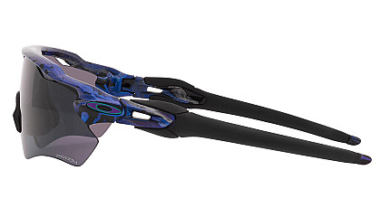 Oakley 9208 C8