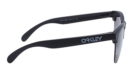 Oakley 9374 49