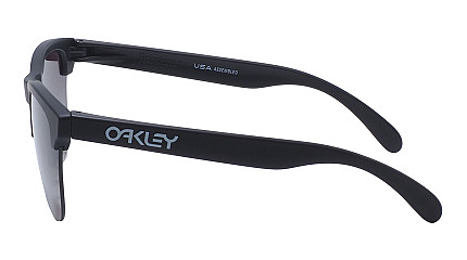 Oakley 9374 49