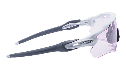 Oakley 9208 E5