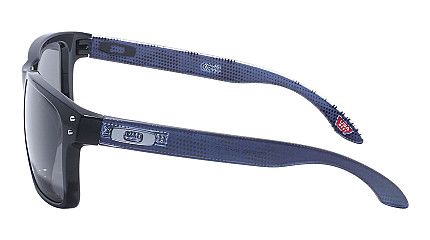 Oakley 9102 U6