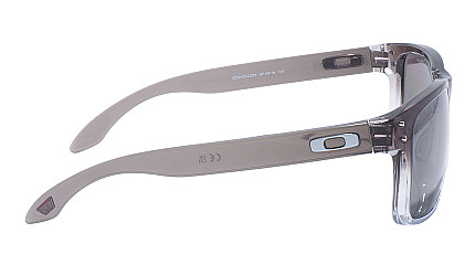 Oakley 9102 O2