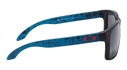 Oakley 9102 Y2