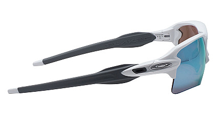 Oakley 9188 82