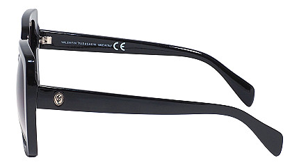 Valentin Yudashkin 3 2230 C1