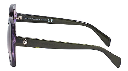 Valentin Yudashkin 3 2230 C2