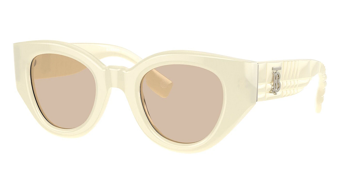 Женские солнцезащитные очки Burberry 4390 406793 фото 1