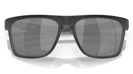 Oakley 9100 04
