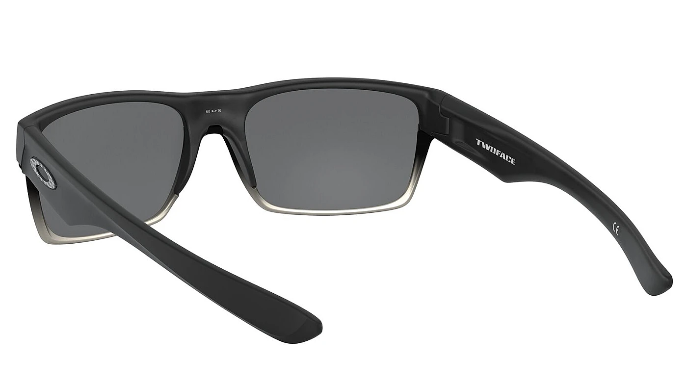 Мужские спортивные очки Oakley 9189 30 фото 4