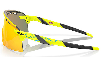 Oakley 9235 19